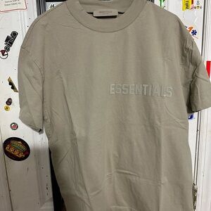 Fear of god essentials t shirt